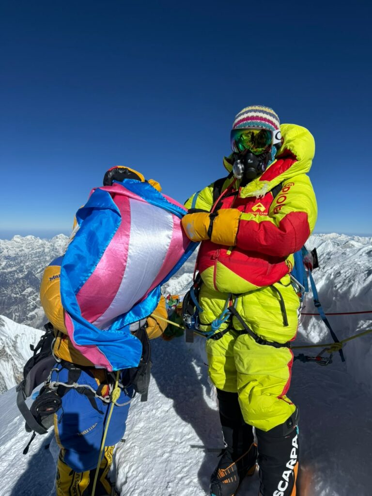 Nilam Poudel - Première femme trans népalaise à atteindre le sommet de l'Everest